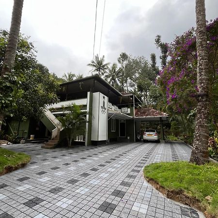 Maliyeckal Homestay ムンナール エクステリア 写真