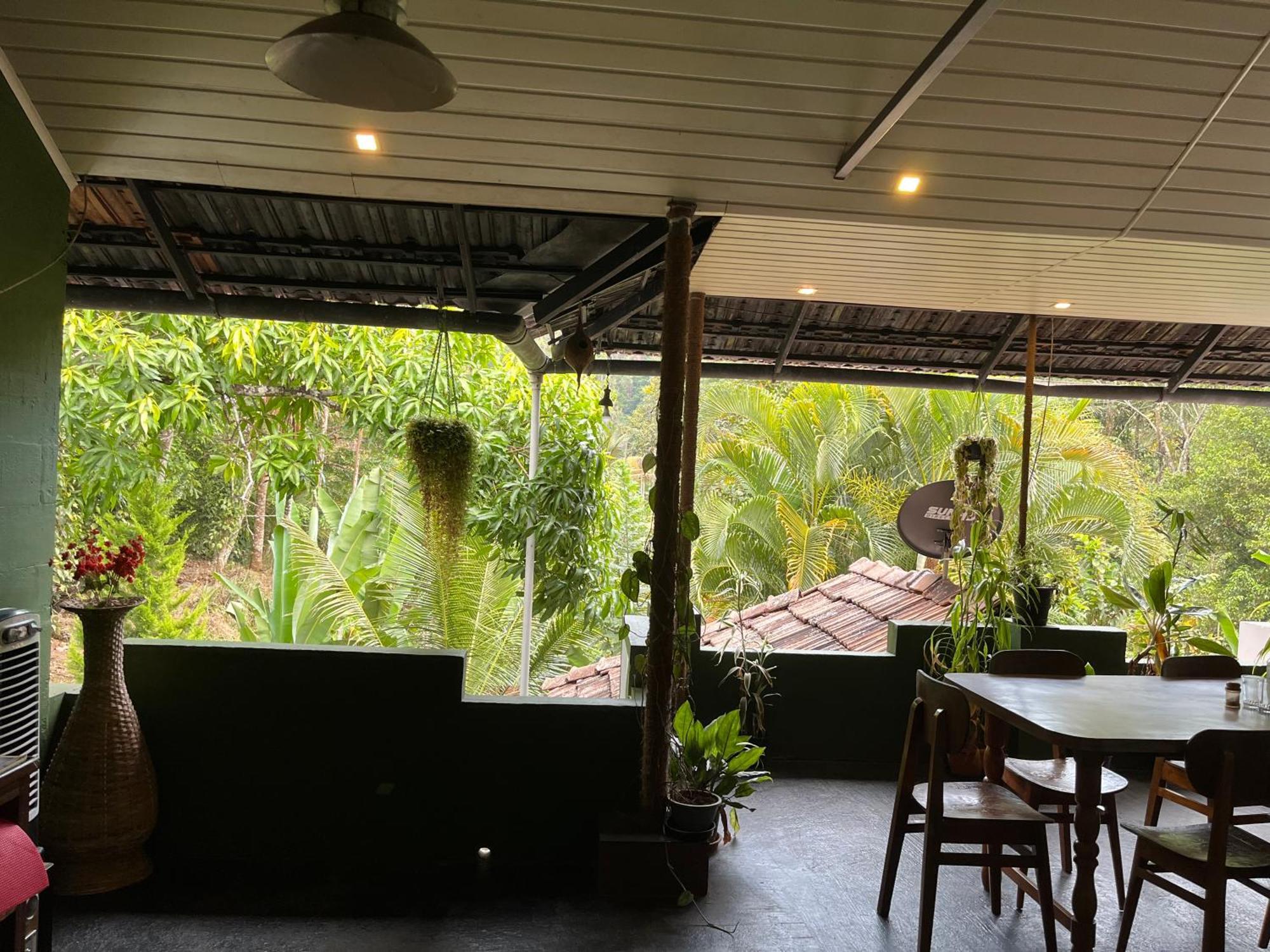Maliyeckal Homestay ムンナール エクステリア 写真
